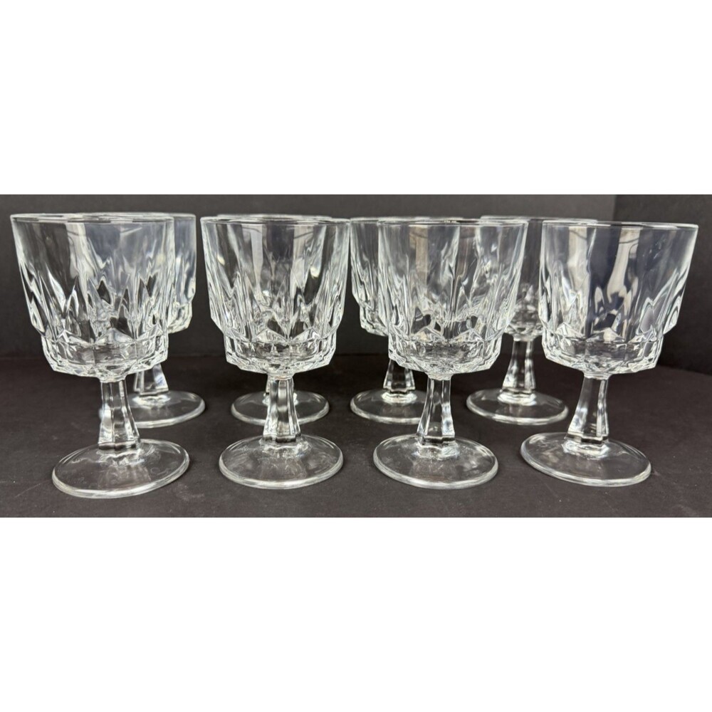 Vintage Arcoroc/Prestige de France Artic Wine Glasses 5.5 oz, Set of 8